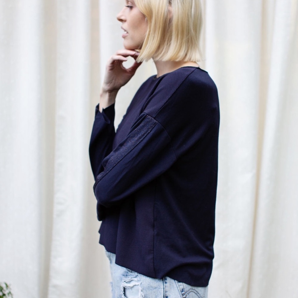 ZARA WB Collection Knit Split Hem Long Sleeve Tee Navy Blue Women’s Size Small